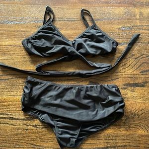 Neverworn Black bikini set size medium